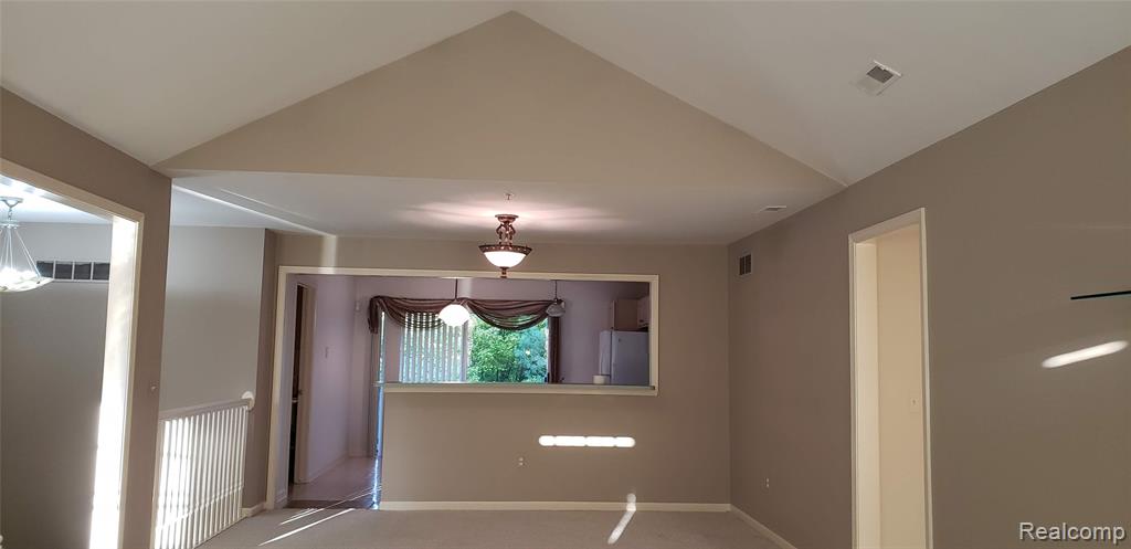 28292 Carlton Way Drive