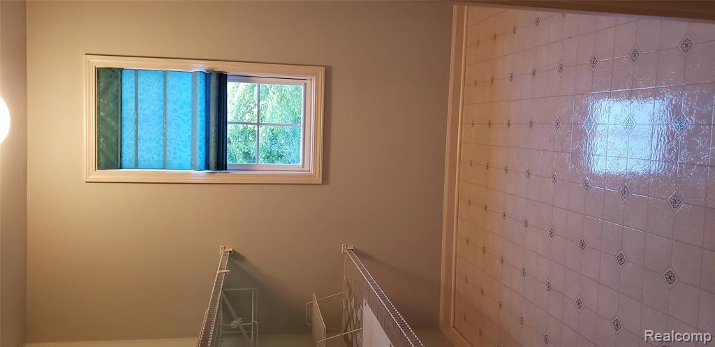 28292 Carlton Way Drive