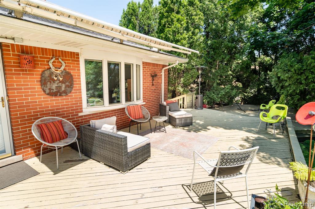 17417 Wiltshire Boulevard