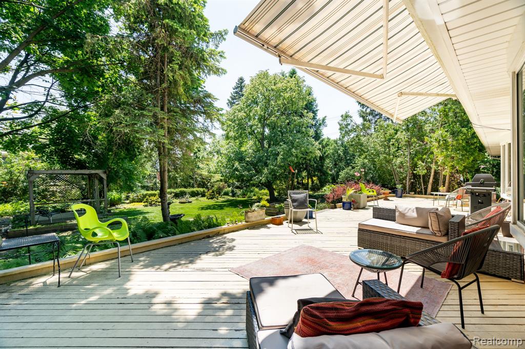 17417 Wiltshire Boulevard