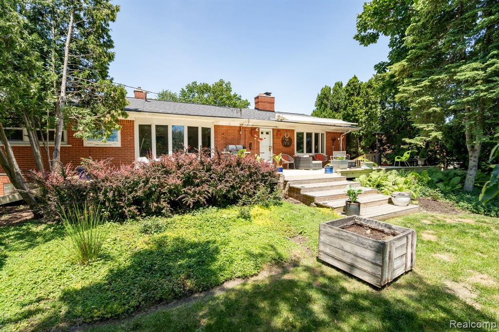 17417 Wiltshire Boulevard