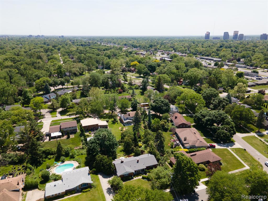 17417 Wiltshire Boulevard