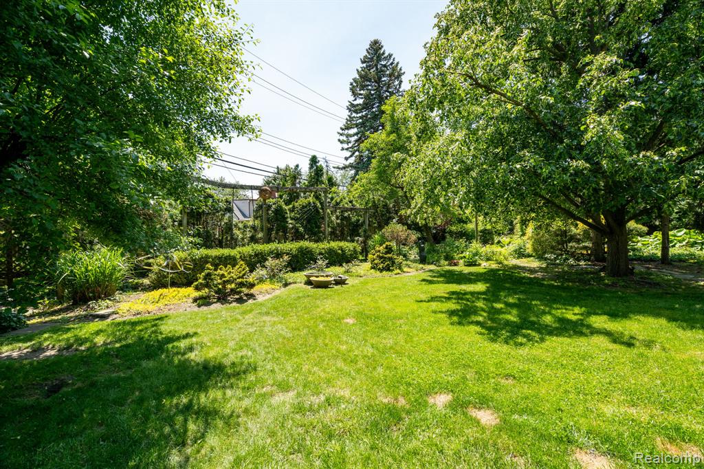 17417 Wiltshire Boulevard