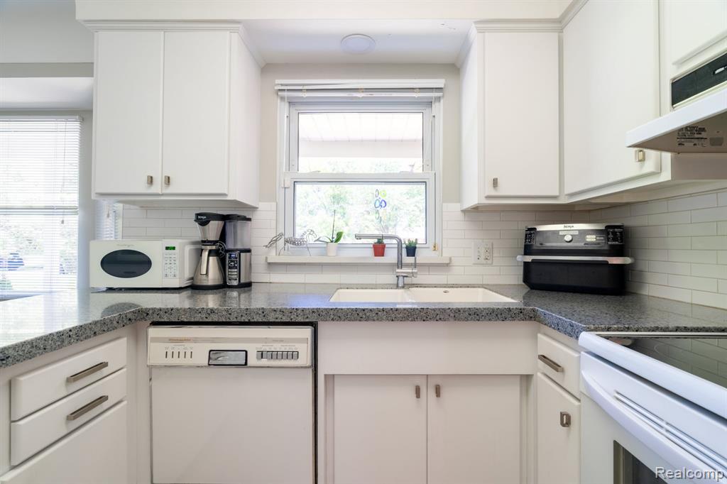 17417 Wiltshire Boulevard