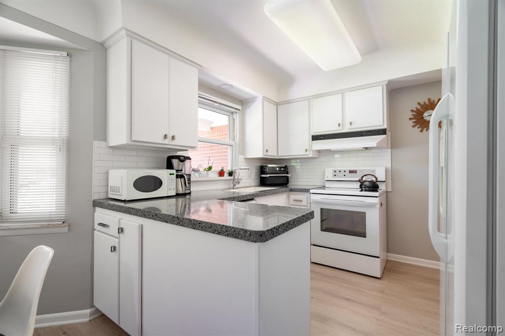 17417 Wiltshire Boulevard