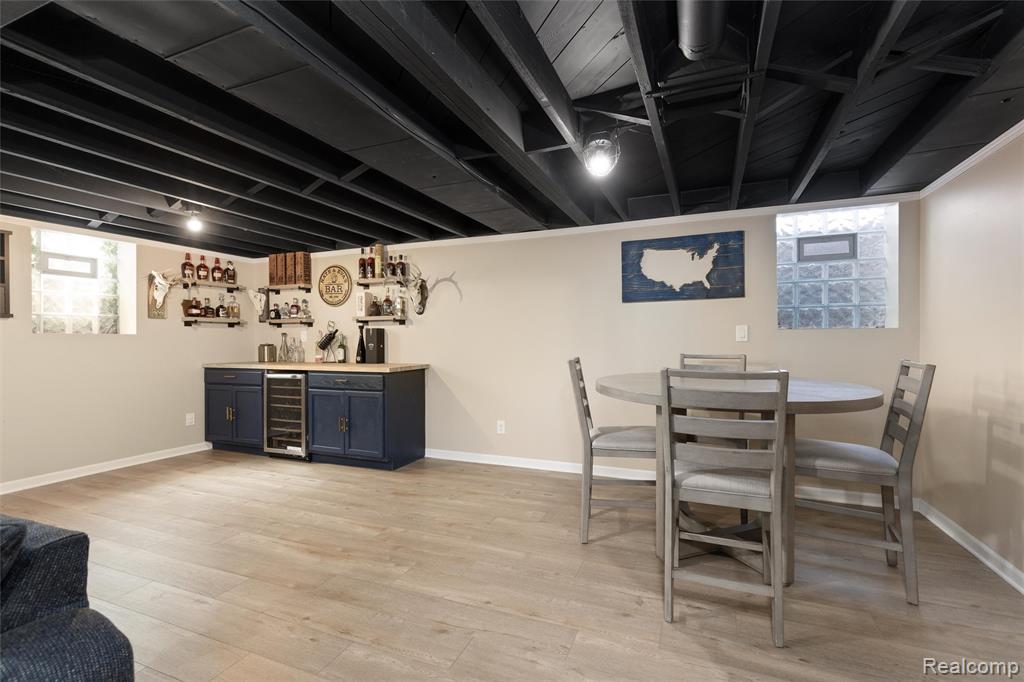 35416 W Chicago Street