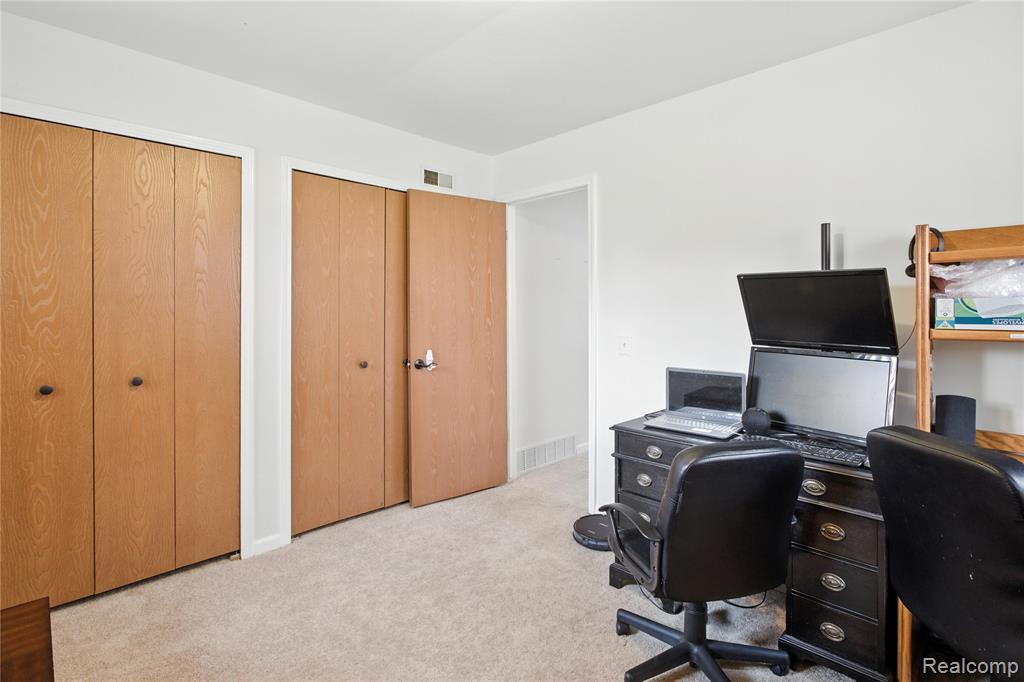 3422 Gloucester Drive