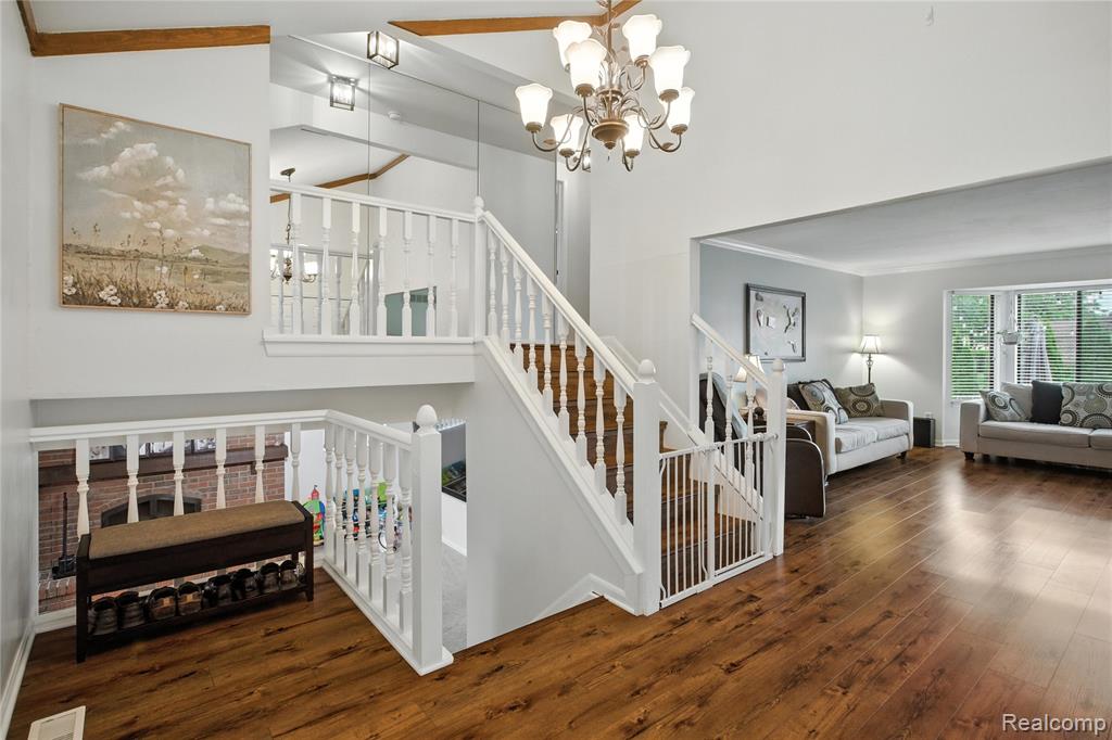 3422 Gloucester Drive