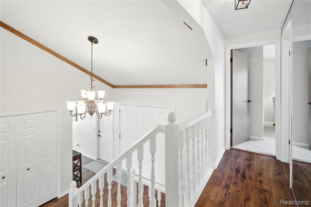 3422 Gloucester Drive