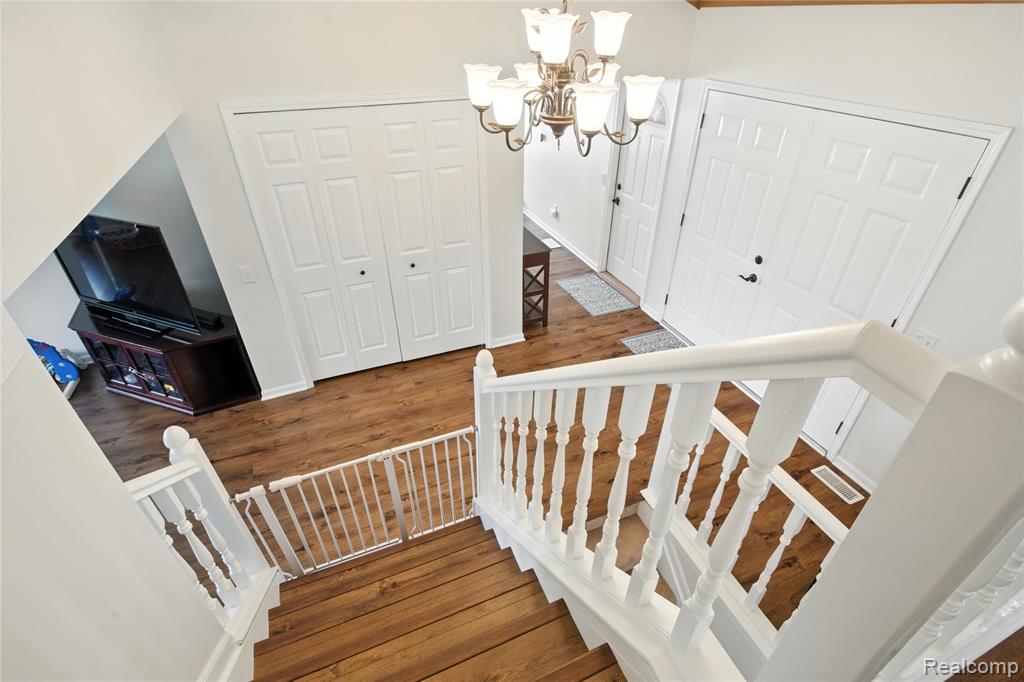 3422 Gloucester Drive