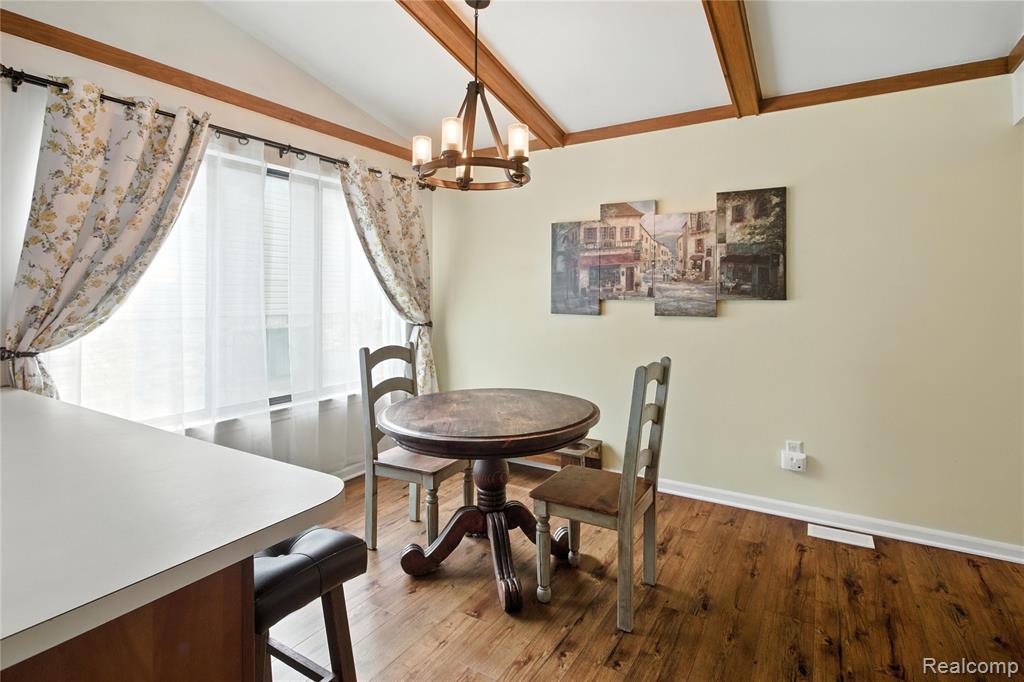 3422 Gloucester Drive