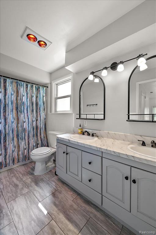 129 E Maryland Avenue