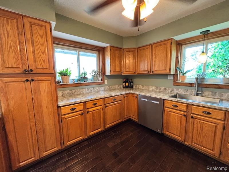3985 Wadhams Road