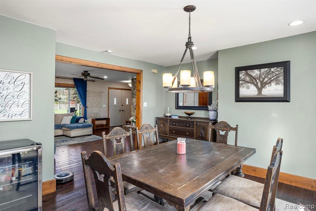 3985 Wadhams Road