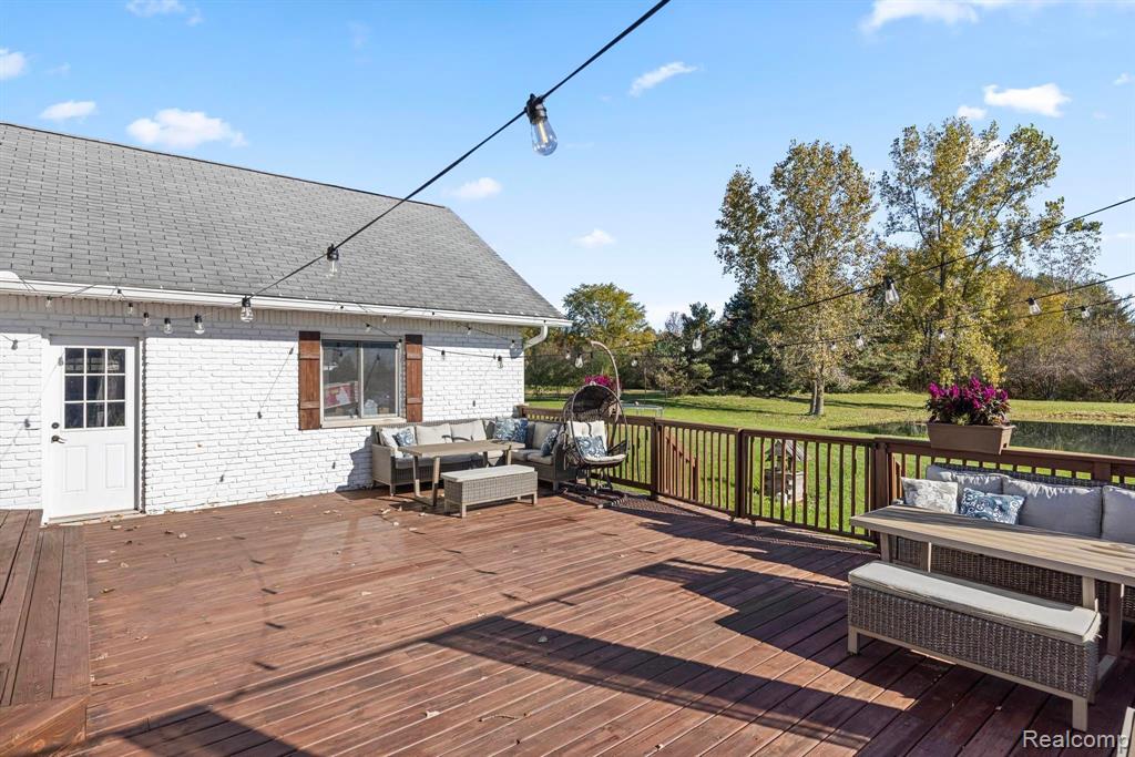3985 Wadhams Road