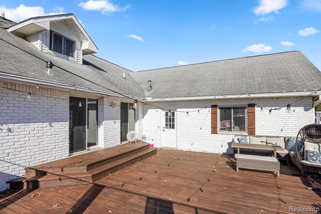 3985 Wadhams Road