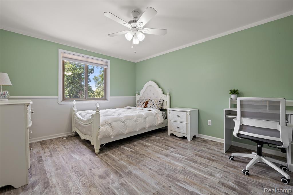 39251 W Royal Doulton Boulevard