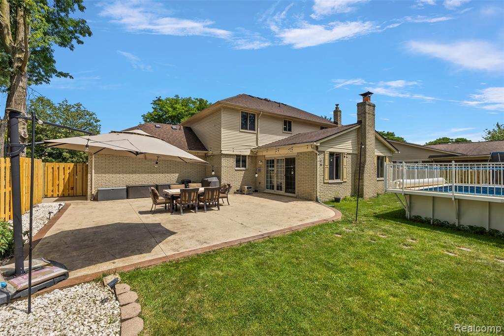 39251 W Royal Doulton Boulevard