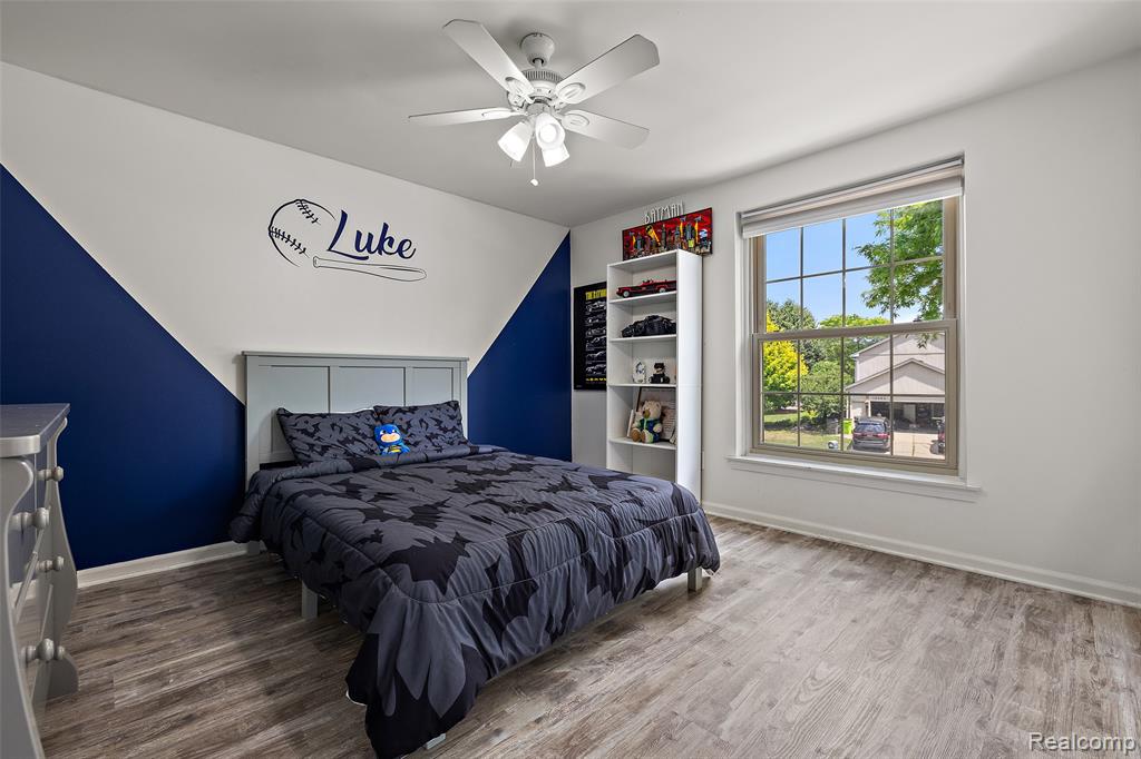 39251 W Royal Doulton Boulevard