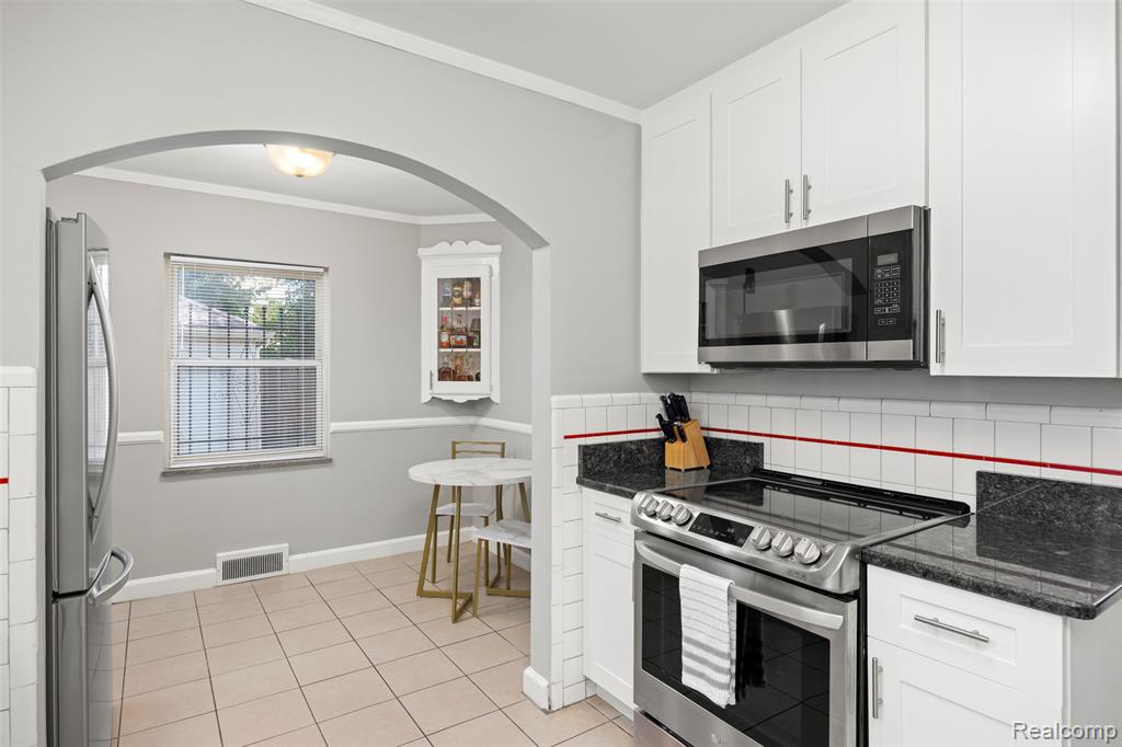 17388 Prairie Street