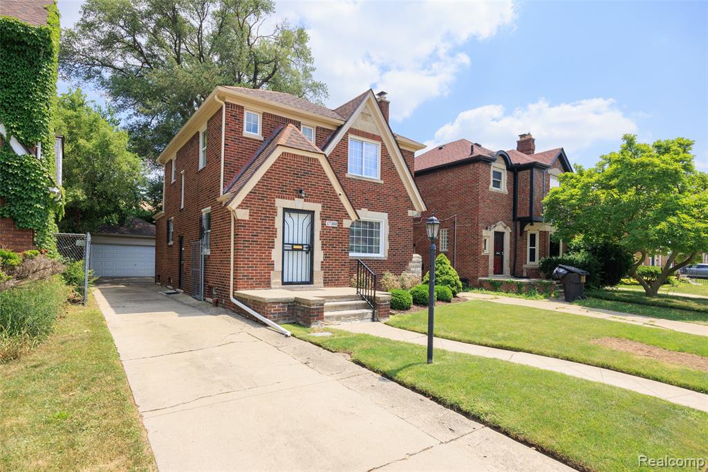 17388 Prairie Street