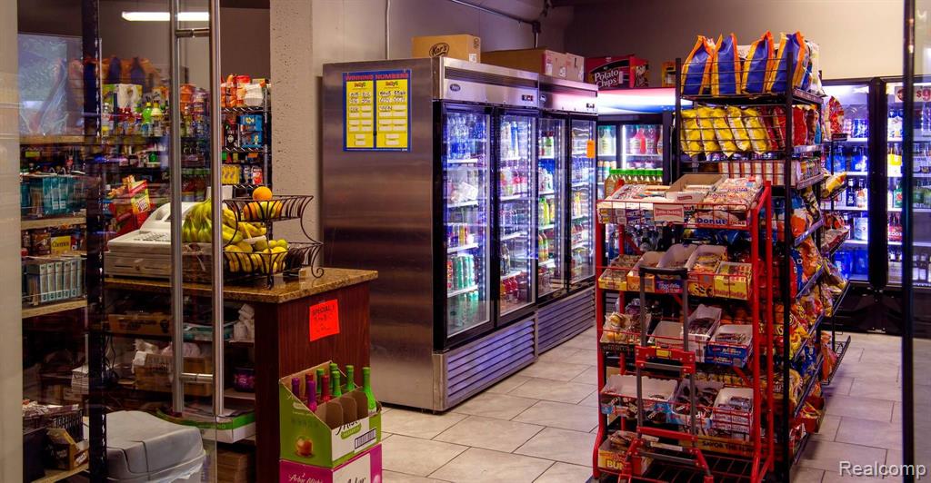 1001 W Jefferson Avenue # 8i Unit: 300 8i