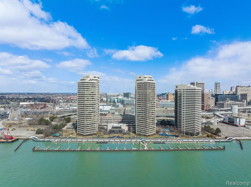 1001 W Jefferson Avenue # 8i Unit: 300 8i