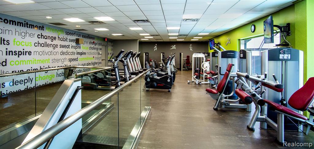 1001 W Jefferson Avenue # 8i Unit: 300 8i