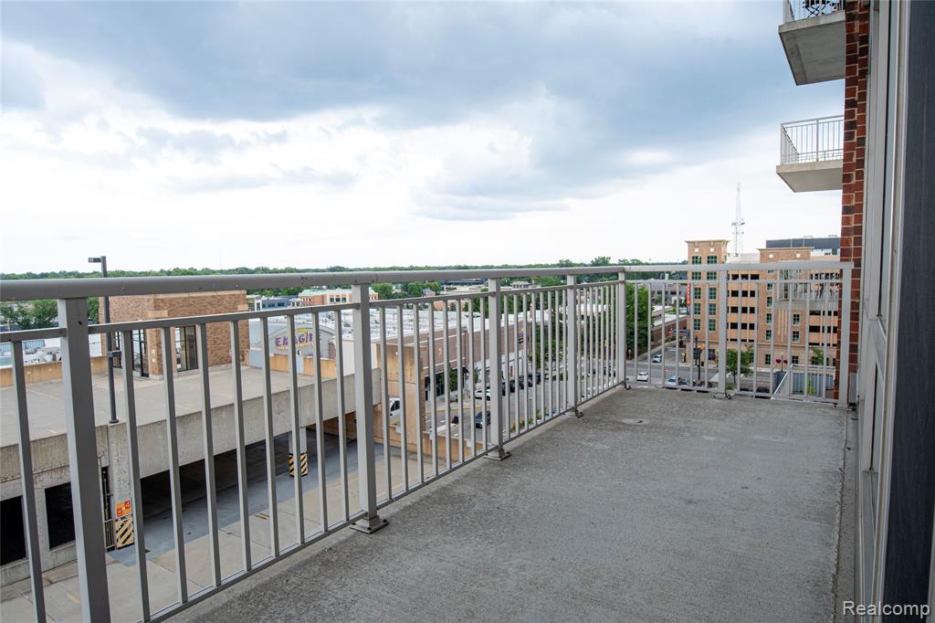 350 N Main Street # 618