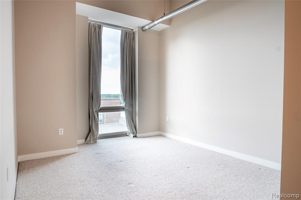 350 N Main Street # 618