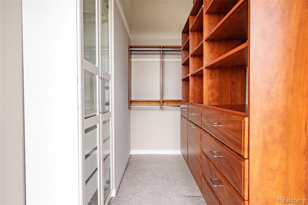 350 N Main Street # 618