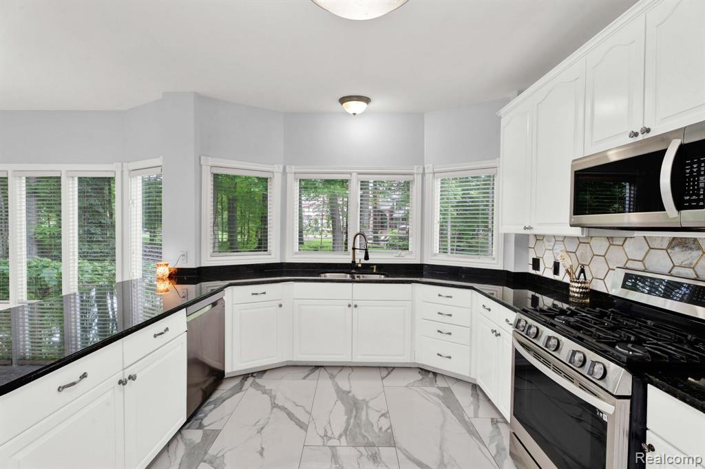 50565 Otter Creek Drive