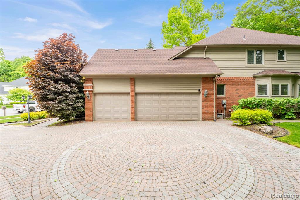 50565 Otter Creek Drive