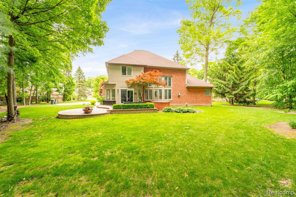 50565 Otter Creek Drive