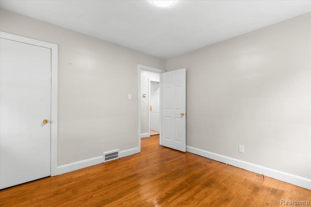 11110 Wayburn Street