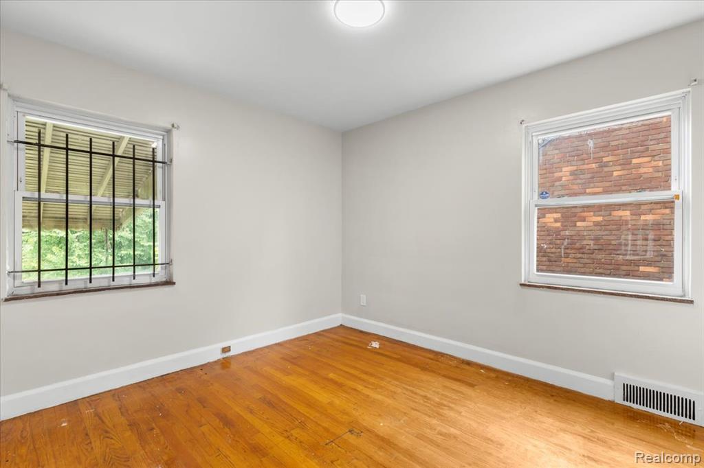 11110 Wayburn Street