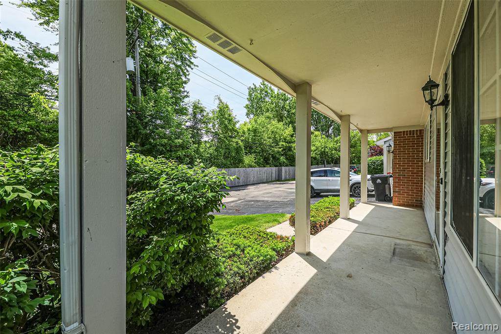 19227 Mandarin Drive