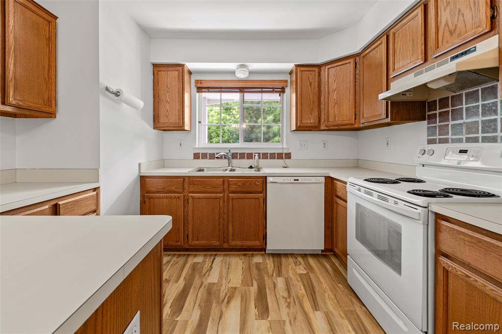 19227 Mandarin Drive