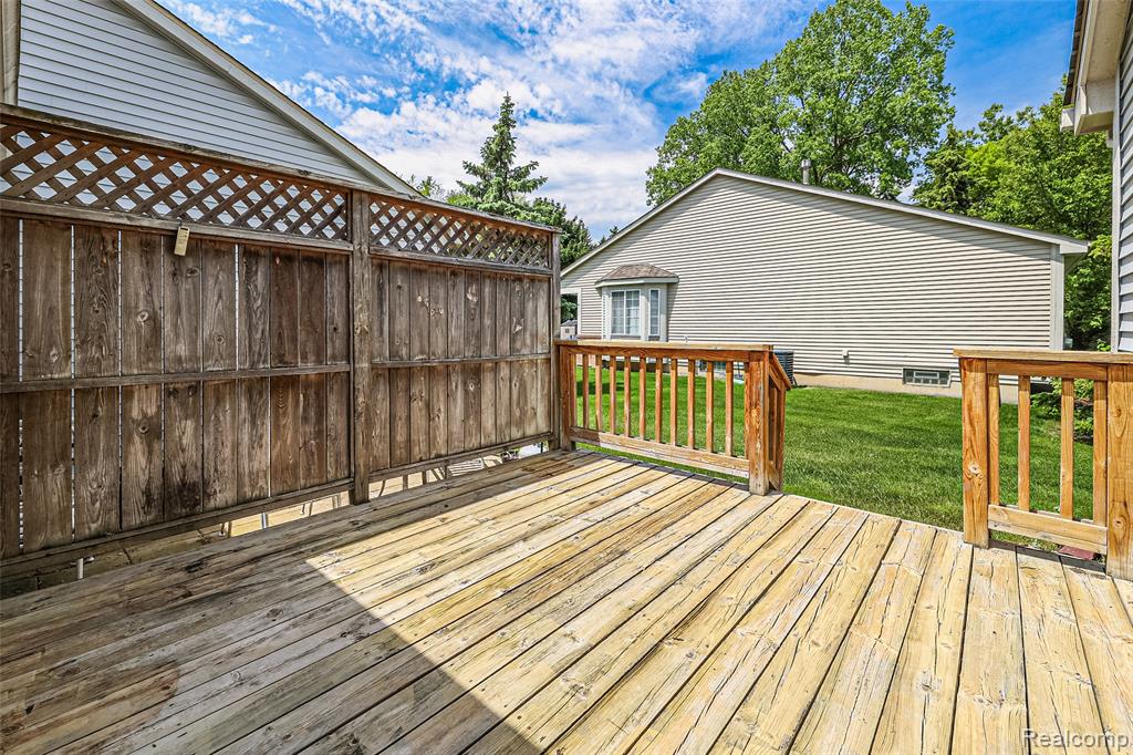 19227 Mandarin Drive