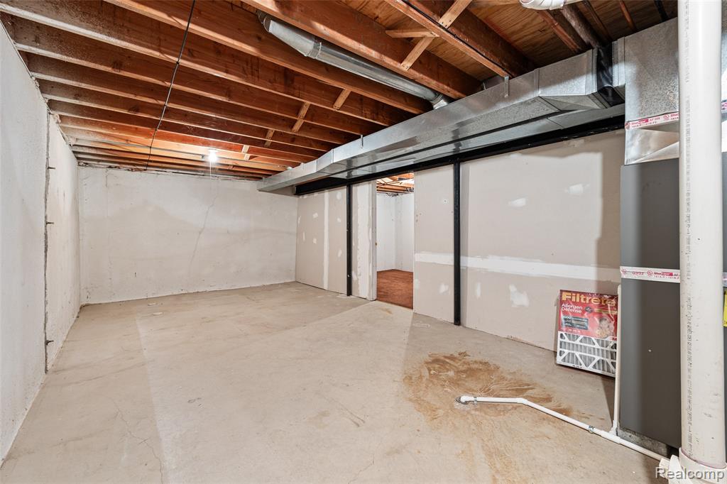 19227 Mandarin Drive