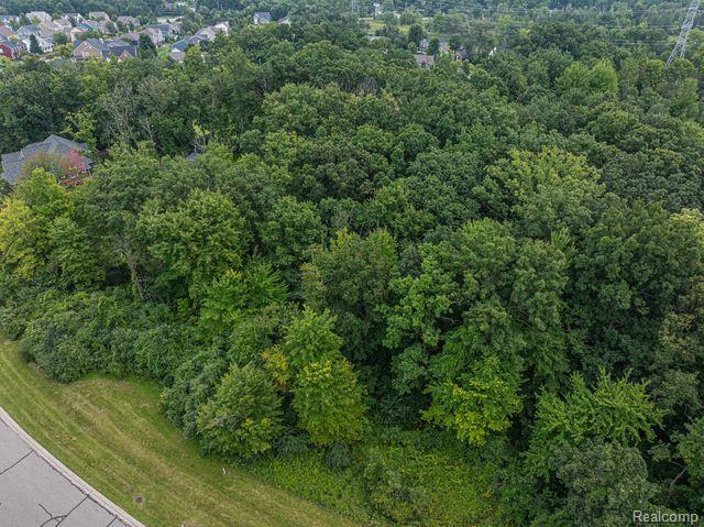 7513 Maple Ridge Drive