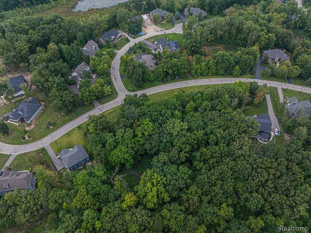 7513 Maple Ridge Drive