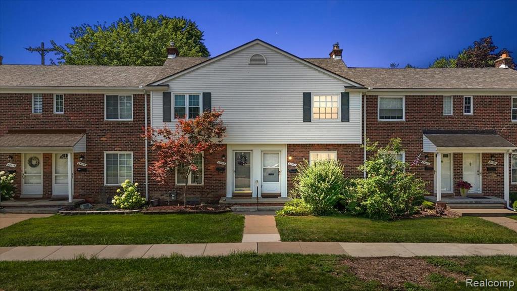 23104 Edsel Ford Court