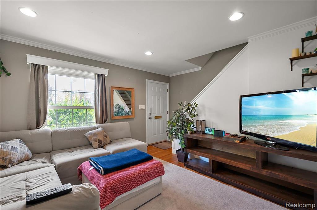 23104 Edsel Ford Court