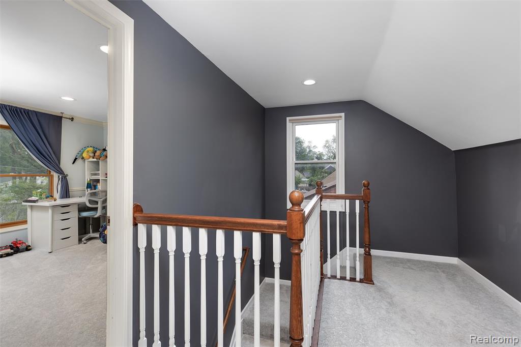 1823 Humphrey Avenue