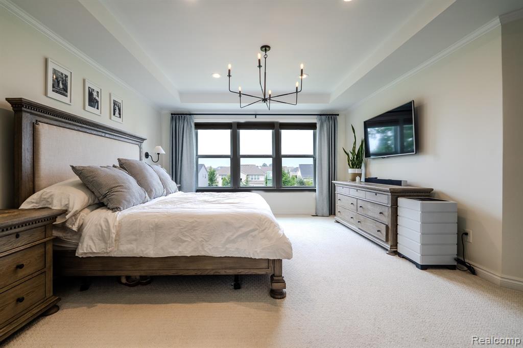 1367 Addington Court