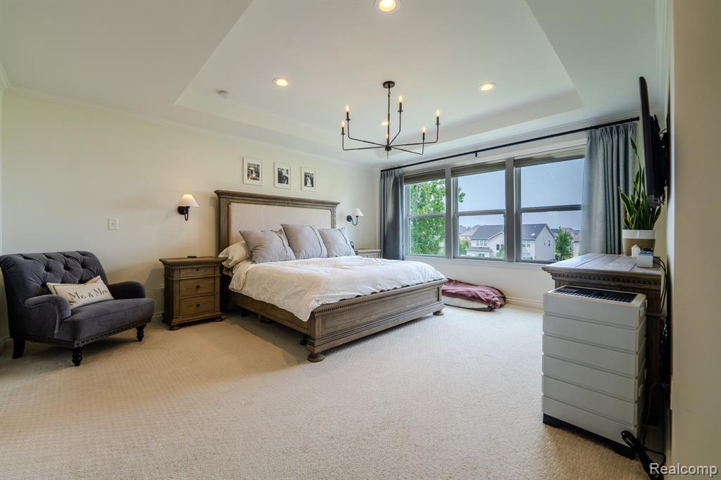 1367 Addington Court