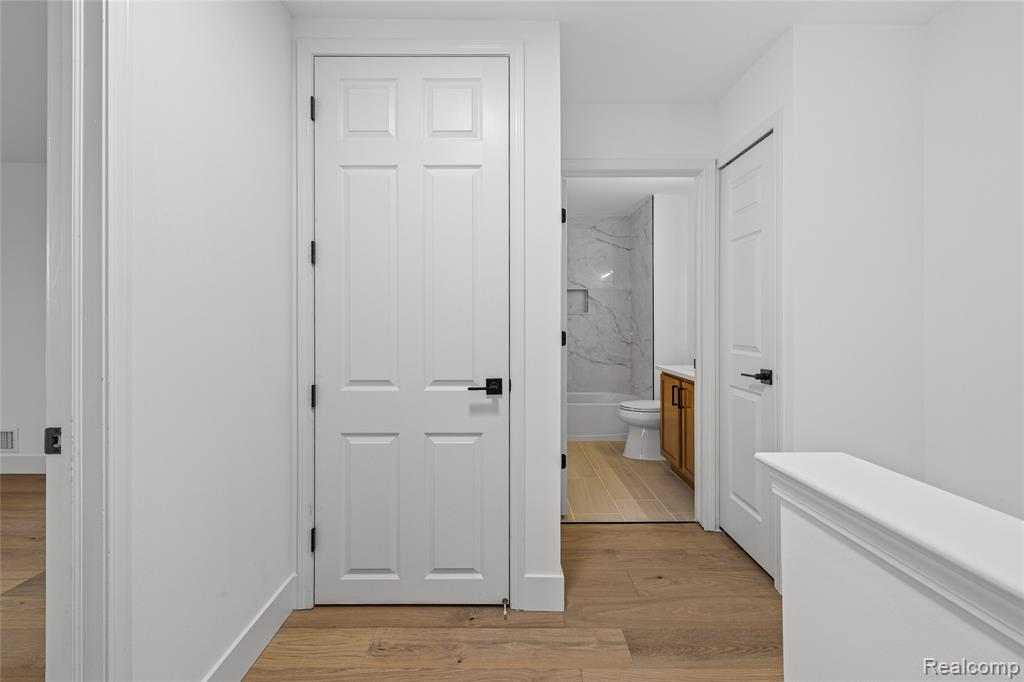 56625 Long Island Drive