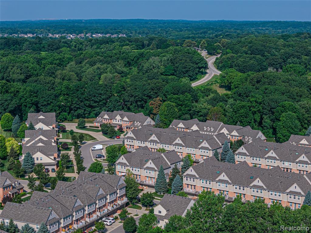 56625 Long Island Drive