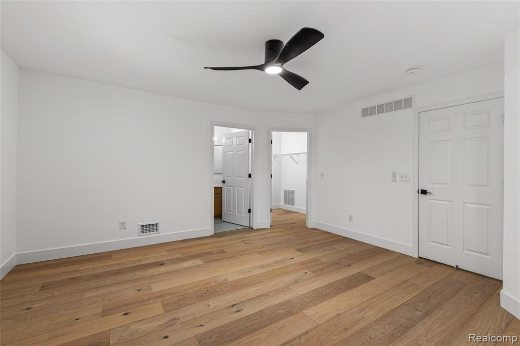 56625 Long Island Drive